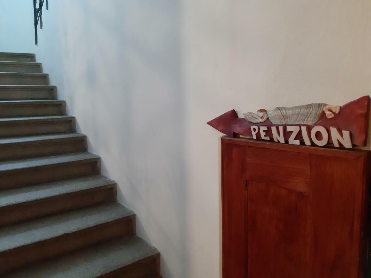 Penzion A Restaurace U Hajku Nové Dvory Exterior photo